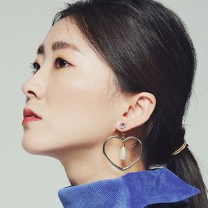 elegant in Heart earrings