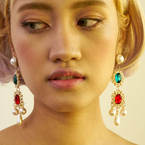 Vonditole elizabeth beautiful drop earrings